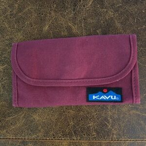 Kavu Burgundy Wallet
